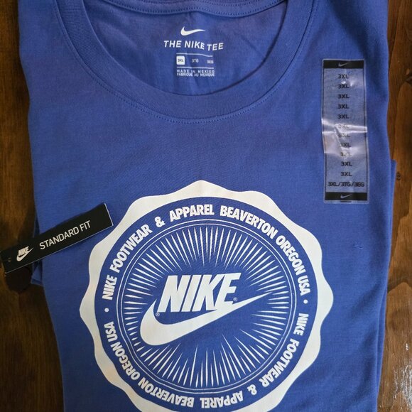 Nike t shirt  NWT 3XL - Picture 1 of 1